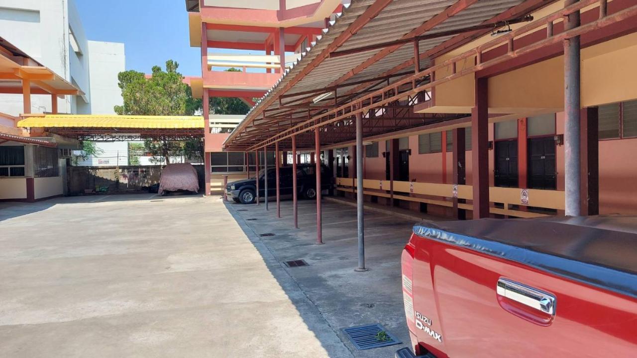 Sataya Apartment Maha Sarakham Exterior photo